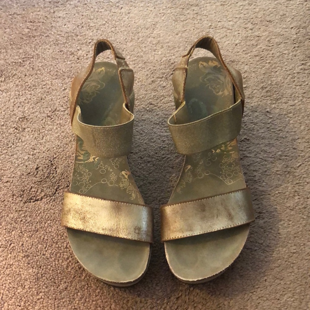 Gold OTBT Wedges